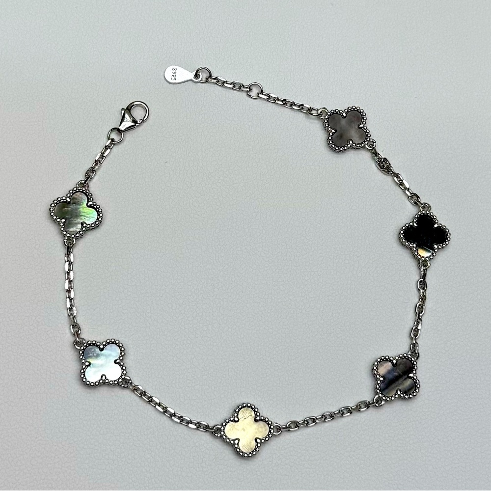BCL16 Green Black Mother of Pearl STATION Dainty Clover Bracelet 18K WG S925